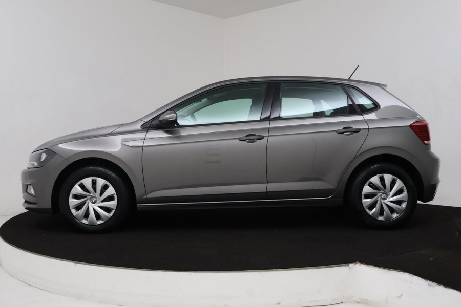 Volkswagen Polo 1.0 TSI Comfortline (NAP, PARKEERSENSOREN, CRUISE CONTROL ADAPTIEF, NAVIGATIE, AUTOMAAT, NL-AUTO)