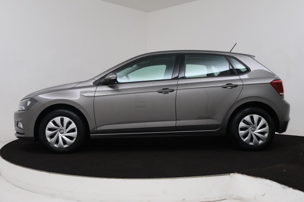 Volkswagen Polo 1.0 TSI Comfortline (NAP, PARKEERSENSOREN, CRUISE CONTROL ADAPTIEF, NAVIGATIE, AUTOMAAT, NL-AUTO)