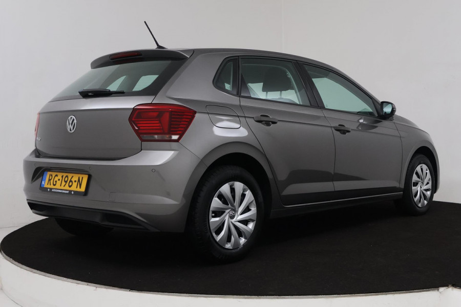 Volkswagen Polo 1.0 TSI Comfortline (NAP, PARKEERSENSOREN, CRUISE CONTROL ADAPTIEF, NAVIGATIE, AUTOMAAT, NL-AUTO)