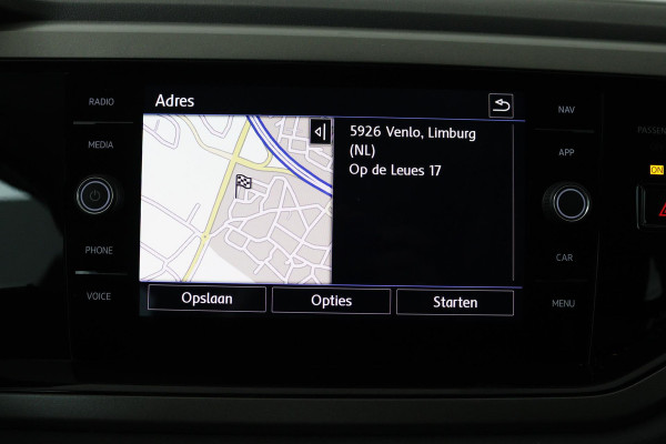 Volkswagen Polo 1.0 TSI Comfortline (NAP, PARKEERSENSOREN, CRUISE CONTROL ADAPTIEF, NAVIGATIE, AUTOMAAT, NL-AUTO)