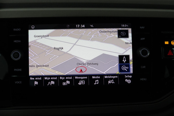 Volkswagen Polo 1.0 TSI Comfortline (NAP, PARKEERSENSOREN, CRUISE CONTROL ADAPTIEF, NAVIGATIE, AUTOMAAT, NL-AUTO)