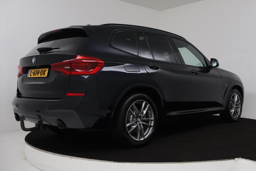 BMW X3 XDrive20i High Executive (PANORAMADAK, TREKHAAK, CAMERA, NAVIGATIE, STOELVERWARMING, ELEKTR STOELEN, DEALER ONDERHOUDEN)