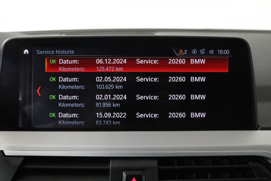 BMW X3 XDrive20i High Executive (PANORAMADAK, TREKHAAK, CAMERA, NAVIGATIE, STOELVERWARMING, ELEKTR STOELEN, DEALER ONDERHOUDEN)