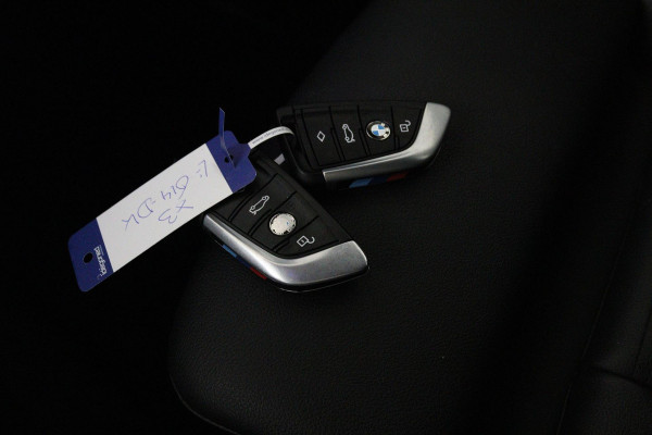 BMW X3 XDrive20i High Executive (PANORAMADAK, TREKHAAK, CAMERA, NAVIGATIE, STOELVERWARMING, ELEKTR STOELEN, DEALER ONDERHOUDEN)