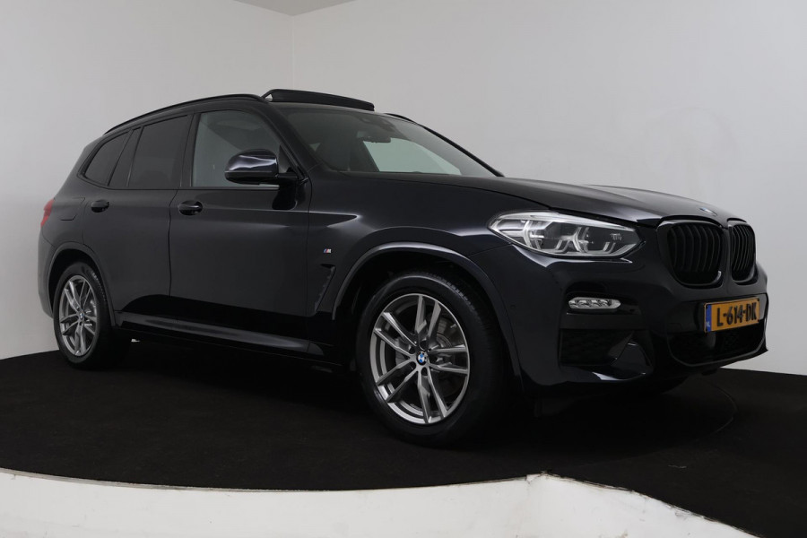 BMW X3 XDrive20i High Executive (PANORAMADAK, TREKHAAK, CAMERA, NAVIGATIE, STOELVERWARMING, ELEKTR STOELEN, DEALER ONDERHOUDEN)