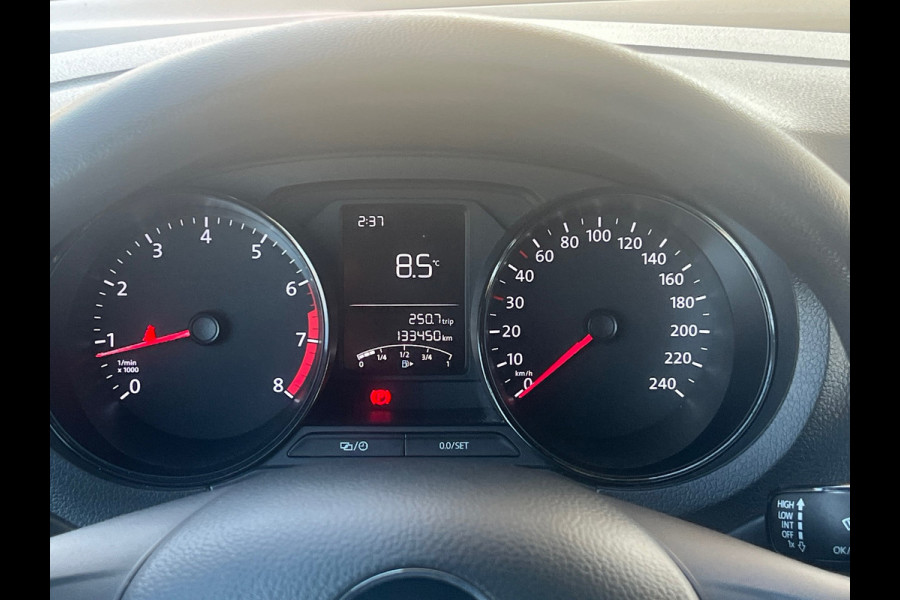 Volkswagen Polo 1.0 5 DEURS-BLUETOOTH-NIEUWE APK
