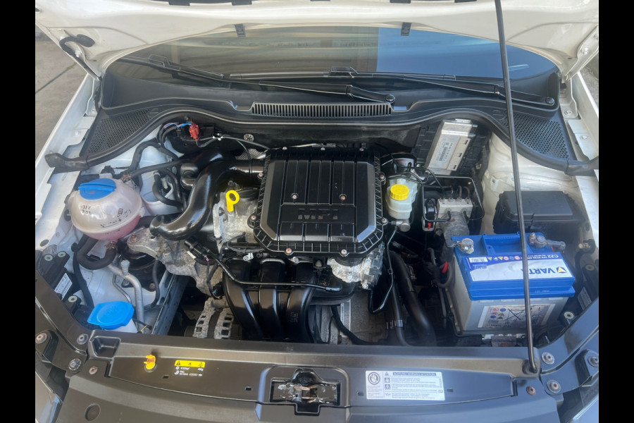 Volkswagen Polo 1.0 5 DEURS-BLUETOOTH-NIEUWE APK