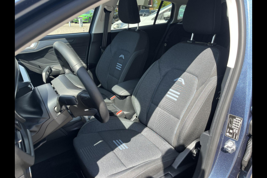 Ford Focus 1.0 EcoBoost Hybrid Active X 155pk | Winterpack | SYNC 4 Navigatie |  Elektrische Wegklapbare Trekhaak | 1.500kg Trekgewicht