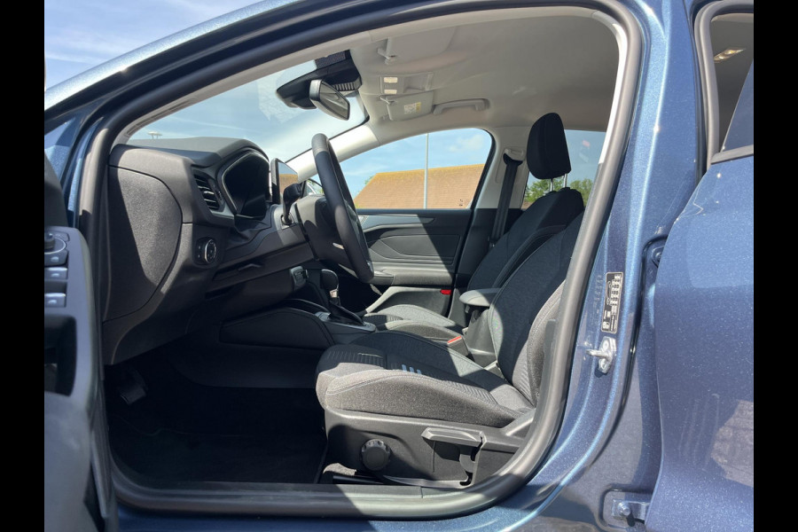 Ford Focus 1.0 EcoBoost Hybrid Active X 155pk | Winterpack | SYNC 4 Navigatie |  Elektrische Wegklapbare Trekhaak | 1.500kg Trekgewicht