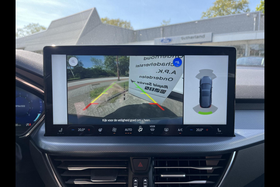 Ford Focus 1.0 EcoBoost Hybrid Active X 155pk | Winterpack | SYNC 4 Navigatie |  Elektrische Wegklapbare Trekhaak | 1.500kg Trekgewicht