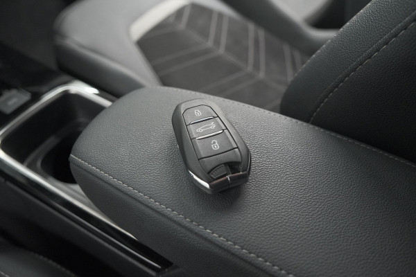 Opel Mokka 130 Turbo EAT8 Ultimate | Camera | Dodehoekdetectie | Massage | Adaptieve Cruise Control
