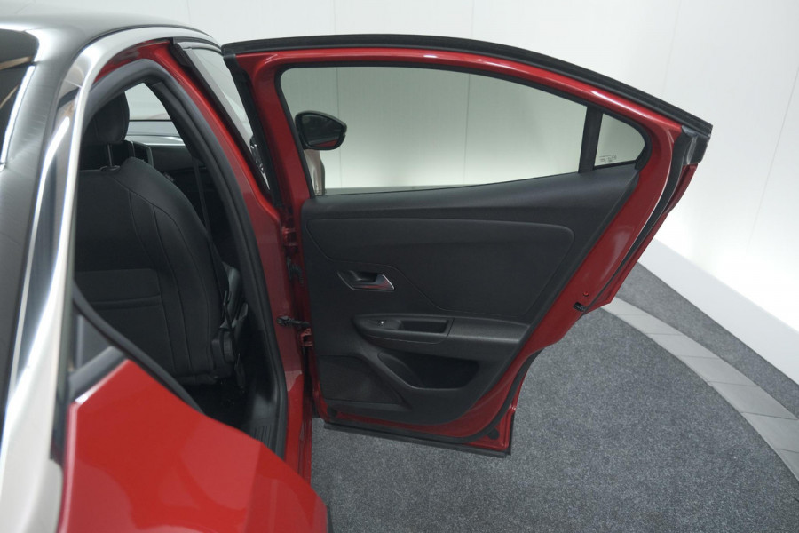 Opel Mokka 130 Turbo EAT8 Ultimate | Camera | Dodehoekdetectie | Massage | Adaptieve Cruise Control