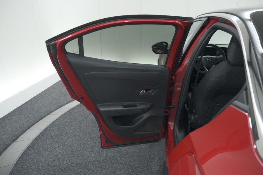 Opel Mokka 130 Turbo EAT8 Ultimate | Camera | Dodehoekdetectie | Massage | Adaptieve Cruise Control