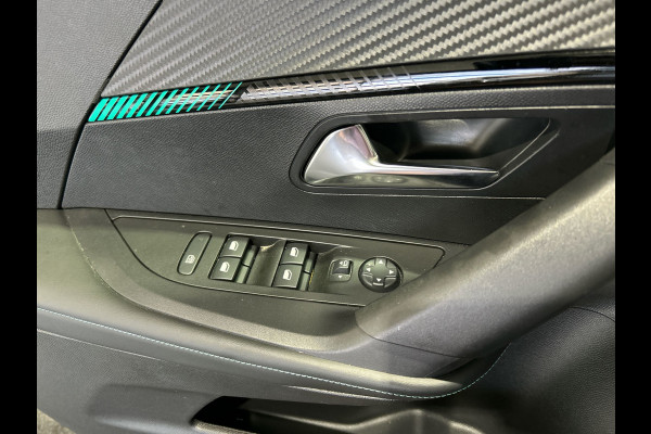 Peugeot e-2008 EV Allure 50 kWh | Navigatie | Parkeersensor achter | SoH ( batterijtest ) 100 % score