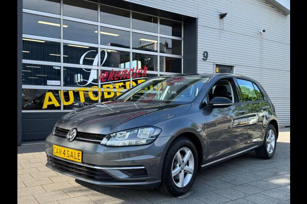 Volkswagen Golf 1.0 TSI IQ-Drive Limited - Navigatie / Apple CarPlay I Airco I LED I PDC I Sport velgen I Dealer onderhouden