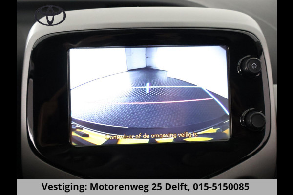 Toyota Aygo 1.0 VVT-i X-CITE BI-TONE CAMERA.BLACKLINE VELG.AIRCO. GARANTIE TOT 4-2028