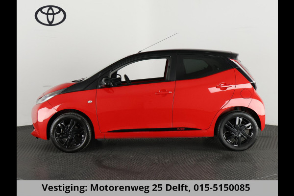 Toyota Aygo 1.0 VVT-i X-CITE BI-TONE CAMERA.BLACKLINE VELG.AIRCO. GARANTIE TOT 4-2028