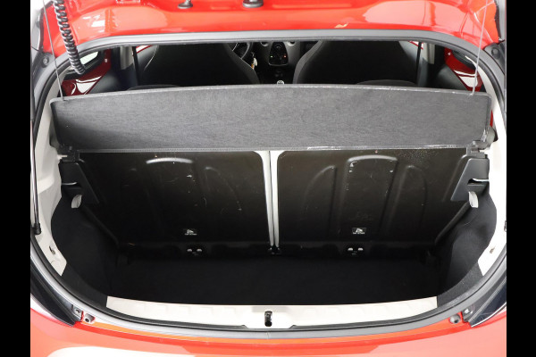 Toyota Aygo 1.0 VVT-i X-CITE BI-TONE CAMERA.BLACKLINE VELG.AIRCO. GARANTIE TOT 4-2028