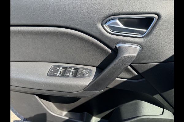 Renault Captur 1.3 TCe 130 Automaat, Panoramadak, line assist, Camera Een proefrit levert het bewijs. Neem contact op en we maken een afspraak!