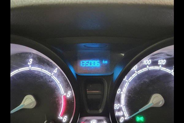 Ford Transit Courier 1.5TDCI Trekhaak Euro 6!