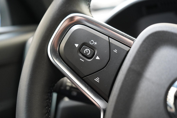 Volvo XC40 1.5 T5 263pk Plug-in hybrid Plus Bright | Memory | Navigatie | Stoelverwarming voor- en achter | Achteruitrijcamera