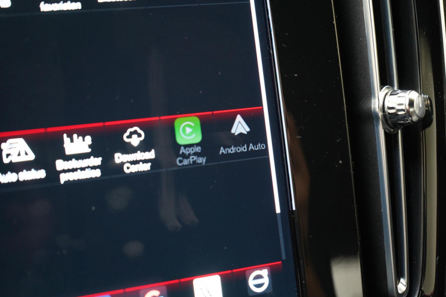 Volvo XC40 1.5 T5 263pk Plug-in hybrid Plus Bright | Memory | Navigatie | Stoelverwarming voor- en achter | Achteruitrijcamera