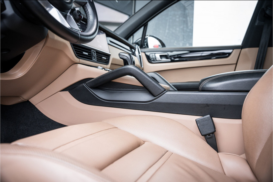 Porsche Cayenne 2.9 S - Sport Chrono | Panorama | Luchtvering | Bose | 360 Camera | Stoelkoeling