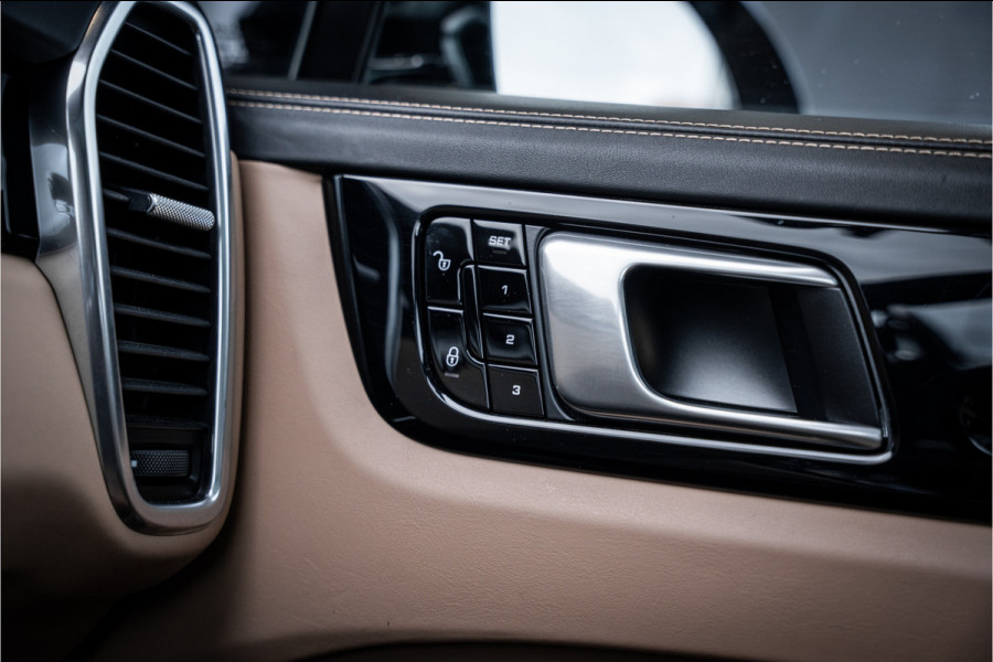 Porsche Cayenne 2.9 S - Sport Chrono | Panorama | Luchtvering | Bose | 360 Camera | Stoelkoeling