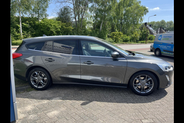 Ford FOCUS Wagon 1.0 EcoBoost Trend Edition Business 125pk Navigatie | Airco | ST-Line Velgen | Parkeersensoren | Apple Carplay | Android Auto