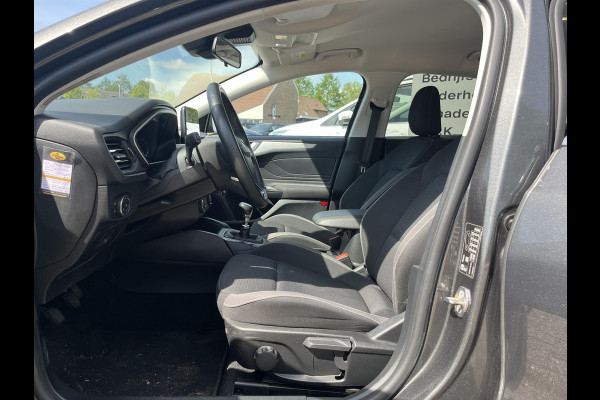 Ford FOCUS Wagon 1.0 EcoBoost Trend Edition Business 125pk Navigatie | Airco | ST-Line Velgen | Parkeersensoren | Apple Carplay | Android Auto