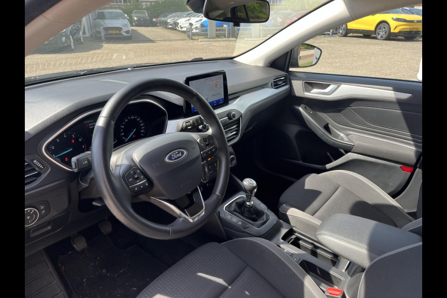 Ford FOCUS Wagon 1.0 EcoBoost Trend Edition Business 125pk Navigatie | Airco | ST-Line Velgen | Parkeersensoren | Apple Carplay | Android Auto