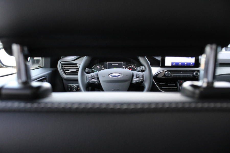 Ford Kuga 2.5 PHEV Titanium X | Panoramadak | Adaptive cruise control | Winter Pack | Elektrische achterklep | Half leder | Bang&Olufsen