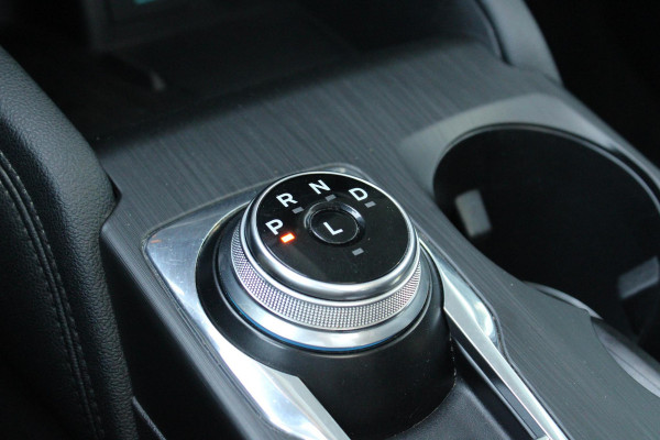 Ford Kuga 2.5 PHEV Titanium X | Panoramadak | Adaptive cruise control | Winter Pack | Elektrische achterklep | Half leder | Bang&Olufsen