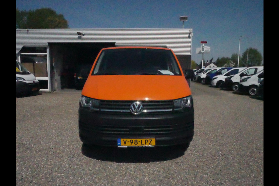 Volkswagen Transporter 2.0 TSI 150PK, L1H1, Airco, Benzine
