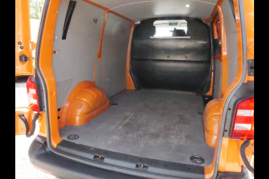 Volkswagen Transporter 2.0 TSI 150PK, L1H1, Airco, Benzine