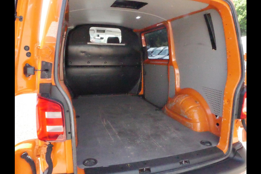 Volkswagen Transporter 2.0 TSI 150PK, L1H1, Airco, Benzine