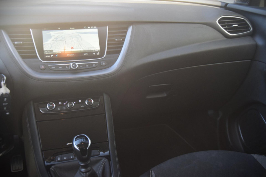 Opel Grandland X 1.2 Turbo Elegance Camera / Climate Control / Trekhaak