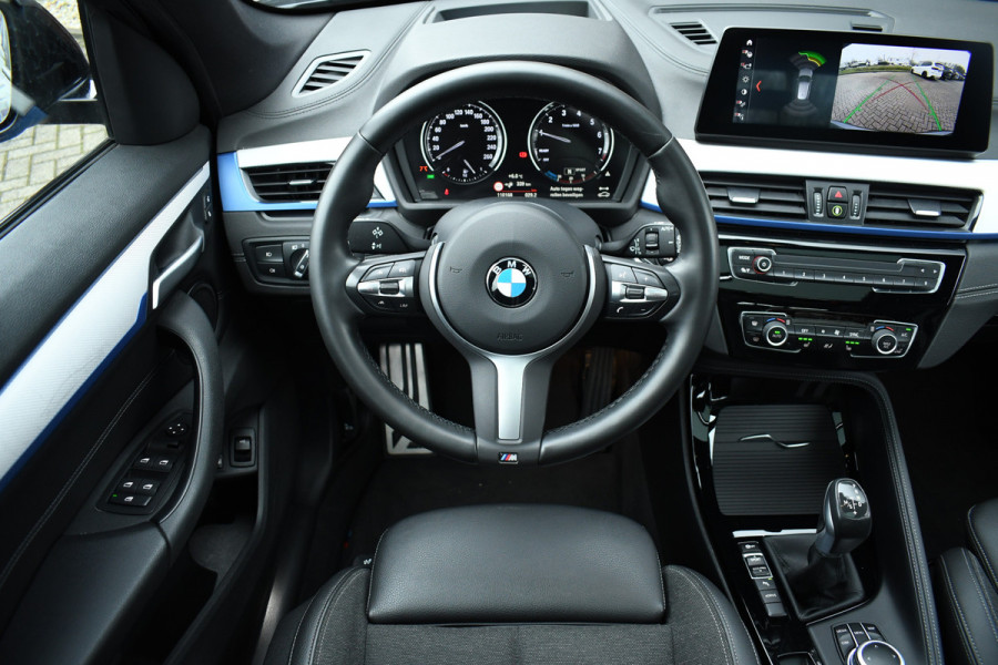 BMW X1 xDrive25e M-Sport Pano HUD ACC Carplay Camera El-Klep