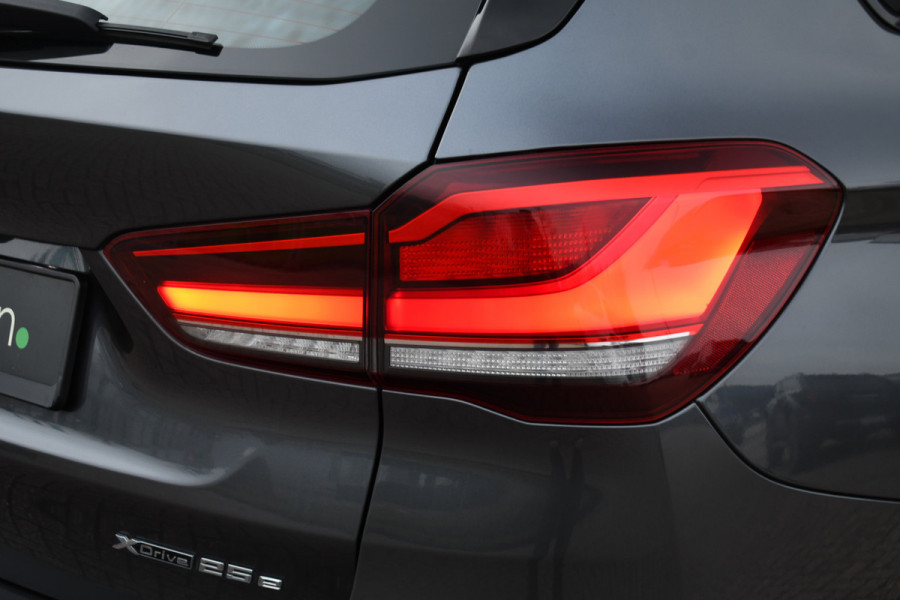 BMW X1 xDrive25e M-Sport Pano HUD ACC Carplay Camera El-Klep