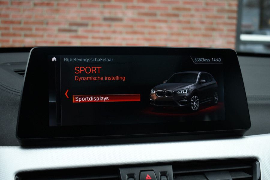 BMW X1 xDrive25e M-Sport Pano HUD ACC Carplay Camera El-Klep