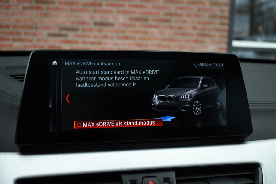BMW X1 xDrive25e M-Sport Pano HUD ACC Carplay Camera El-Klep