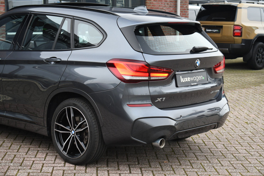 BMW X1 xDrive25e M-Sport Pano HUD ACC Carplay Camera El-Klep
