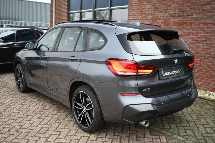 BMW X1 xDrive25e M-Sport Pano HUD ACC Carplay Camera El-Klep