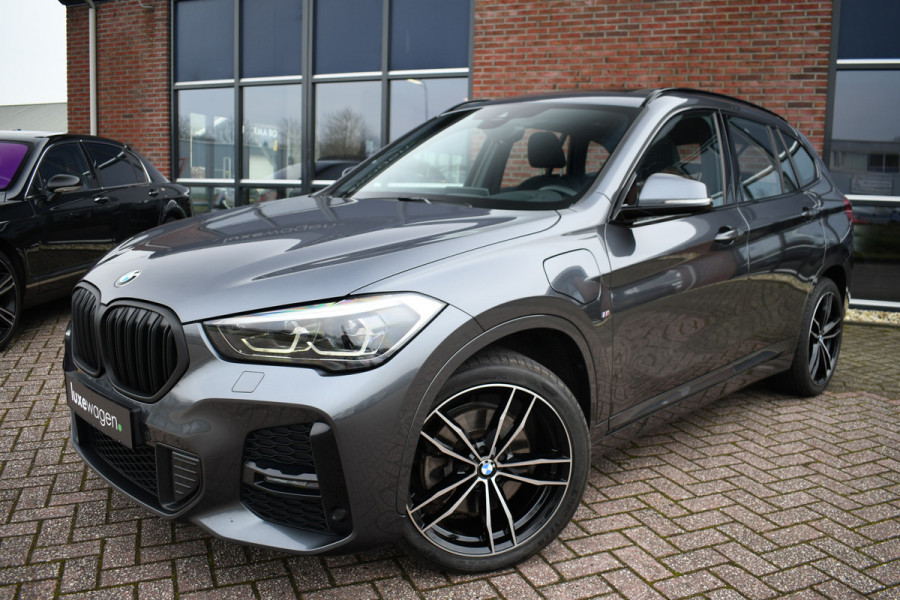 BMW X1 xDrive25e M-Sport Pano HUD ACC Carplay Camera El-Klep