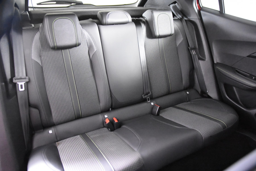 Peugeot 2008 GT-Line *1ste Eigenaar*Navigatie*Leer*Ambiente*