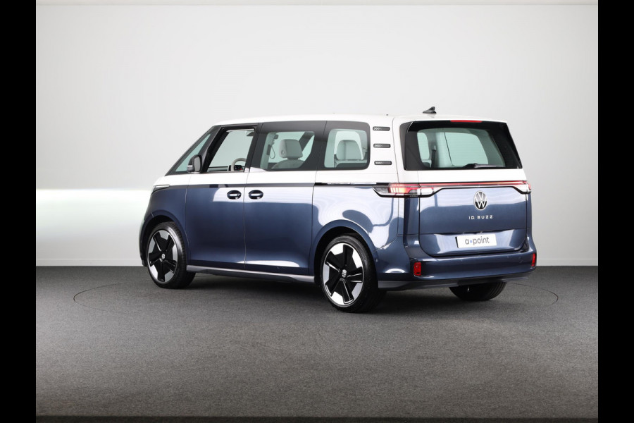 Volkswagen ID. Buzz 1st Max 77kWh 204 pk | Navigatie | Elektr. trekhaak | Parkeersensoren (Park assist) | Rondomzicht camera | Adaptieve cruise control | Stoelverwarming | Elektr. schuifdeuren |