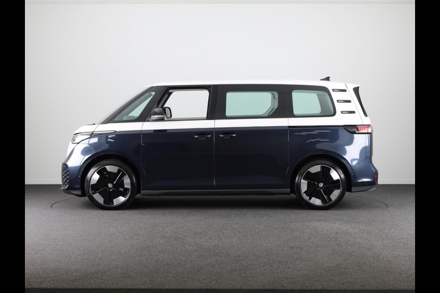 Volkswagen ID. Buzz 1st Max 77kWh 204 pk | Navigatie | Elektr. trekhaak | Parkeersensoren (Park assist) | Rondomzicht camera | Adaptieve cruise control | Stoelverwarming | Elektr. schuifdeuren |