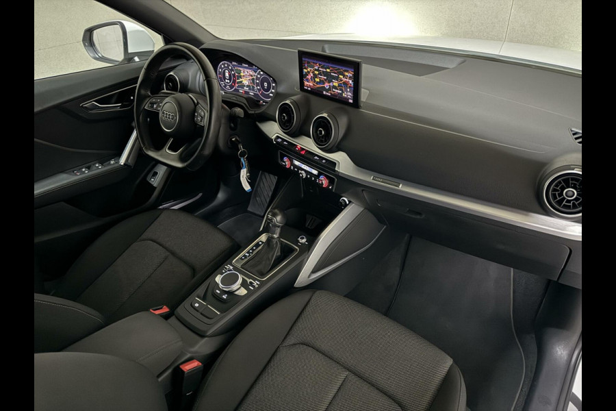 Audi Q2 30 TFSI S-Line B&O Virtual CarPlay Stoelver. Trekh.