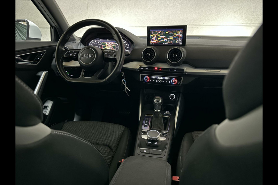 Audi Q2 30 TFSI S-Line B&O Virtual CarPlay Stoelver. Trekh.