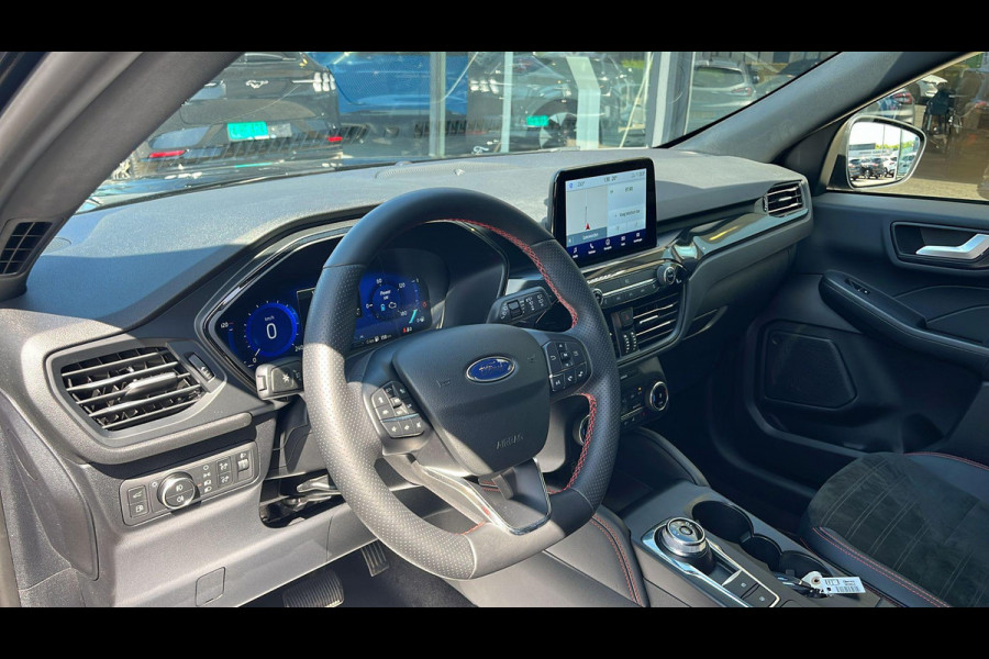 Ford Kuga 2.5 PHEV ST-Line X 225pk | Driver Assistance Pack | Winterpack | Wegklapbare Trekhaak | 1.500kg Trekgewicht  | All Weatherbanden